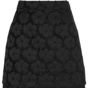 TOPSHOP - BLACK MINI SKIRT  - FLORAL